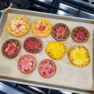Instead of chopping all of the tomatoes, you can take slices of tomatoes for roasting.