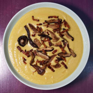 Roasted Cauliflower Soup with Bacon and Mushrooms